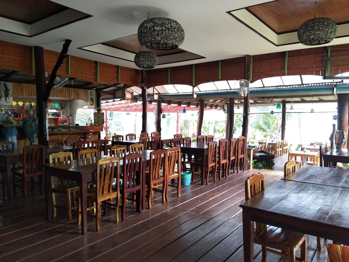 Food & Drinks 5, The Sunshine Resort, K. Ko Kut
