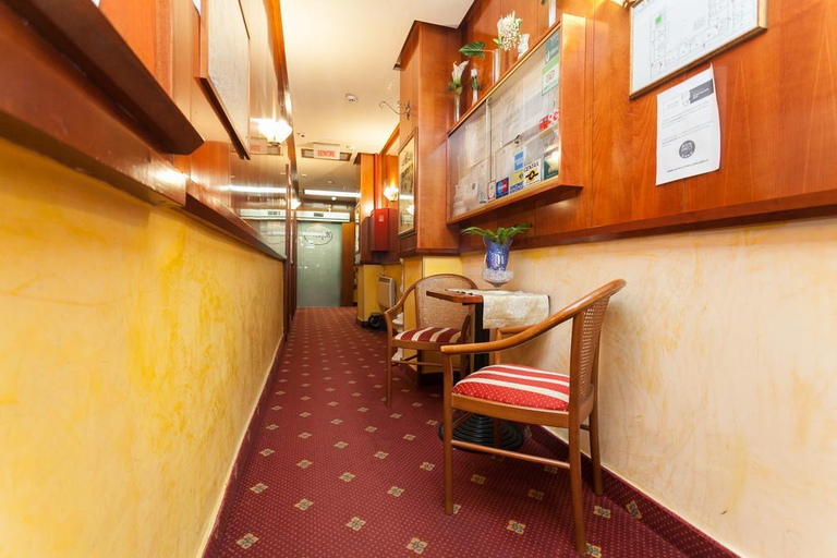 Public Area, Hotel Fiorella, Milano