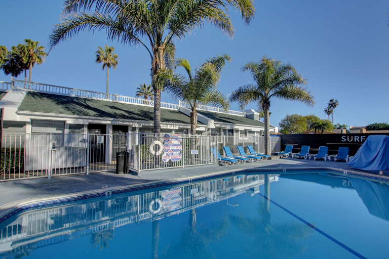 Sport & Beauty 5, Beach Haven Inn, San Diego