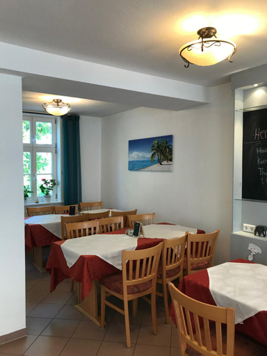Food & Drinks 2, Alte Schule Niederdunzebach, Werra-Meißner-Kreis