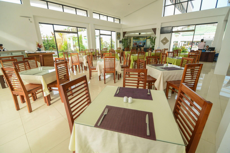 Food & Drinks 5, Discover Boracay Hotel, Kalibo