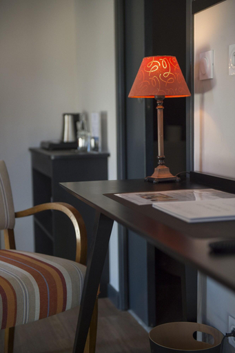 Public Area 3, Domaine de Larchey & son restaurant - Bordeaux Sud, Gironde