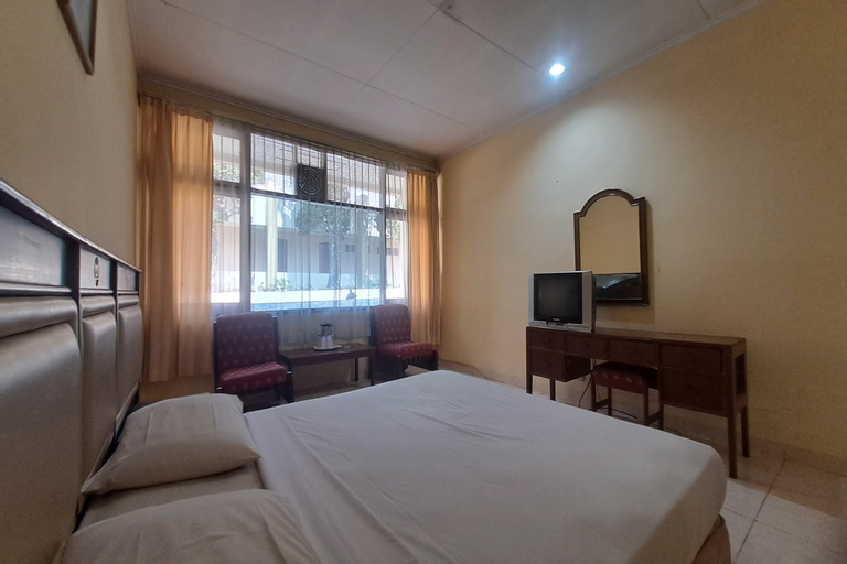 Bedroom 5