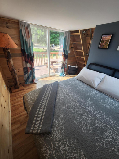 Bedroom 9