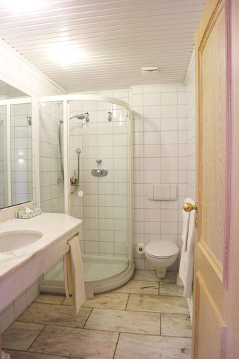 Bathroom 4, Pöker, Emsland