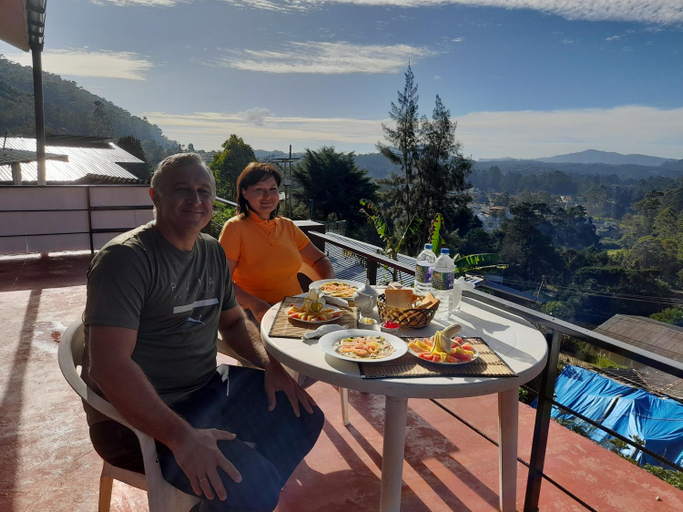 Food & Drinks 3, woods hut, Nuwara Eliya