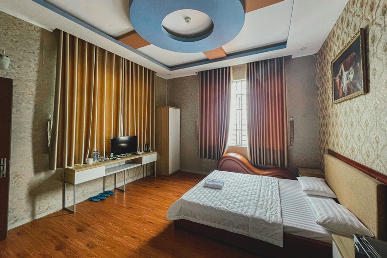 Bedroom 9