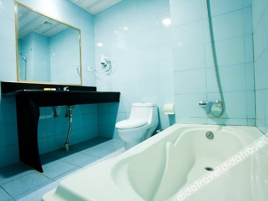 Bathroom, Li Ou Hotel, Nanping