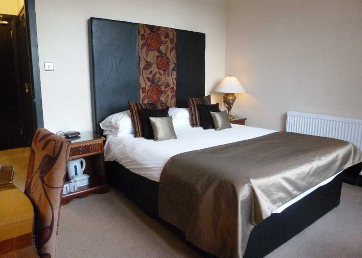 Bedroom 3, Popinjay Hotel and Spa, South Lanarkshire