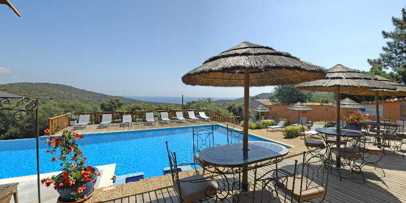 Pool 2, Residence U Pirellu, Corse-du-Sud