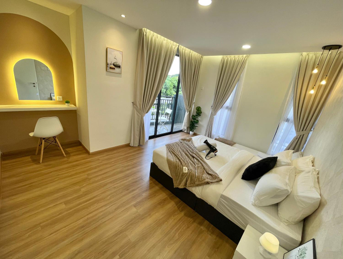 Bedroom 7