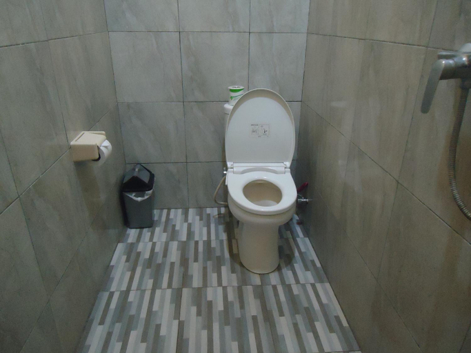 Bathroom, Kenari Diwang, Gianyar