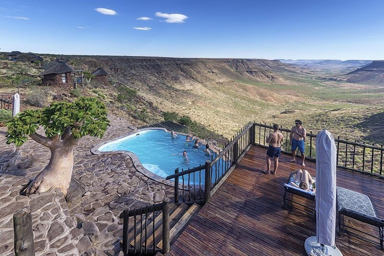 Sport & Beauty, Grootberg Lodge, Sesfontein