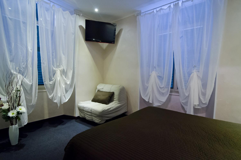 Bedroom 19