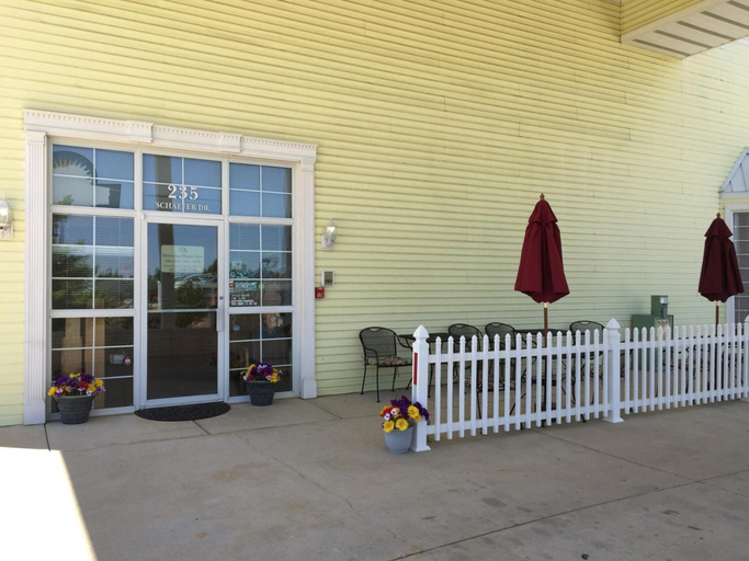 Exterior & Views 2, Spinning Wheel Inn Branson, Taney
