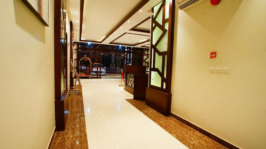 Public Area 4, Almuhaidb Alnarges, Riyadh