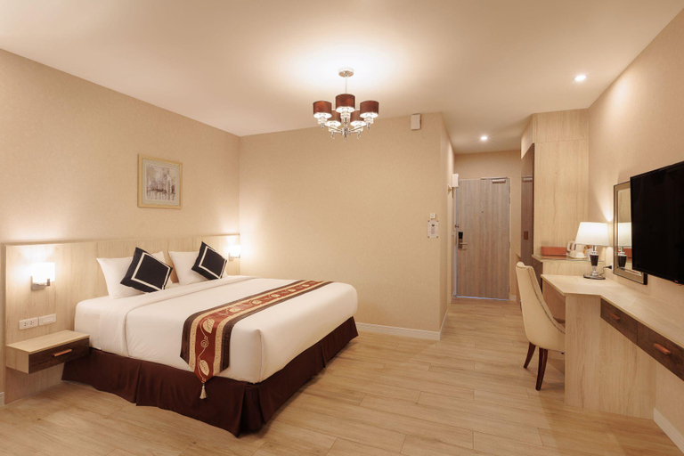 Bedroom 6