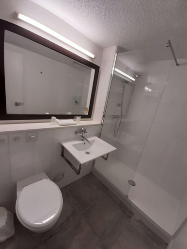 Bedroom 3, Premiere Classe Macon Sud Creches Sur Saone, Saône-et-Loire