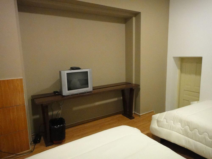 Bedroom 3, ALSTON INN HOTEL, Quito