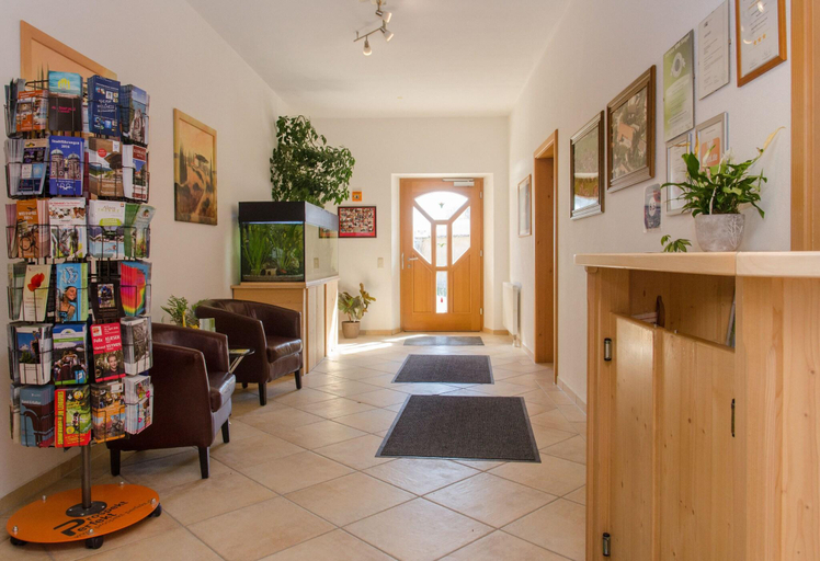Public Area 2, Hotel Cafe Hanfstingl, Bad Tölz-Wolfratshausen