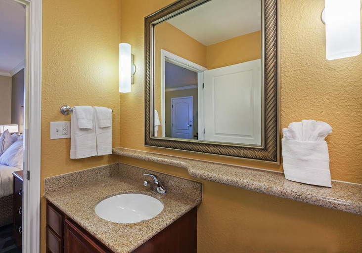 Bathroom 4, Towneplace Suites Odessa, Ector