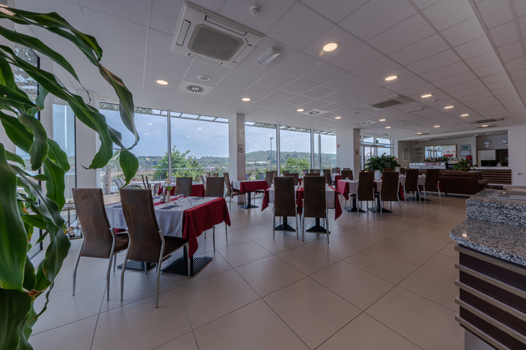 Food & Drinks 5, Hotel Lavender, Izola