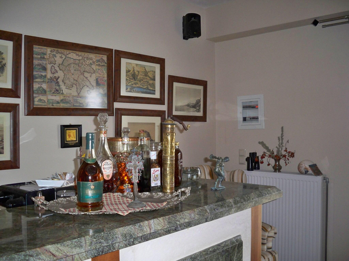 Food & Drinks 5, Porto Mani Suites, Peloponnese