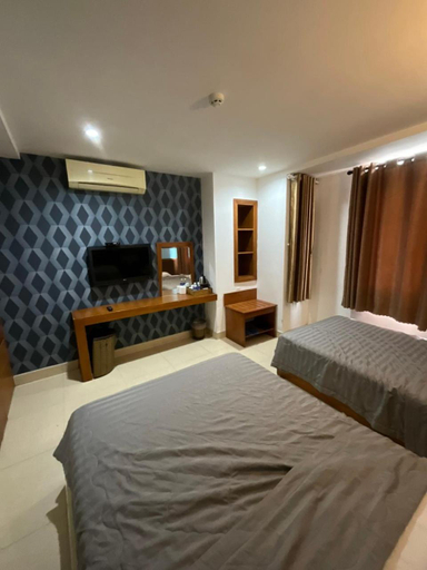 Bedroom 8