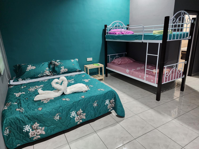 Bedroom 16
