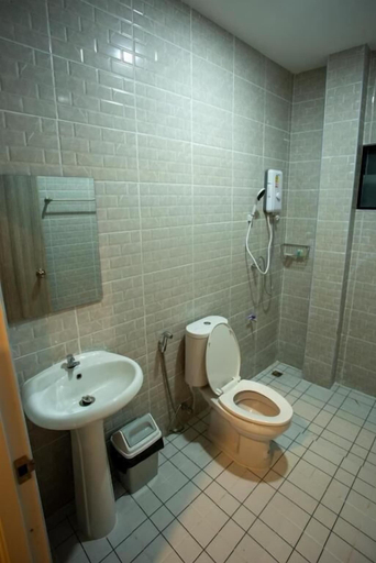 Bathroom 3, Lamtam Maesa Resort, Mae Rim