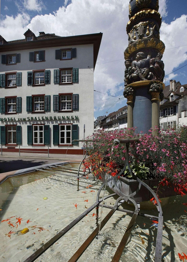 Zum Spalenbrunnen, Basel