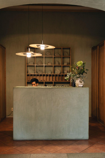 Public Area 4, Los Pilares Hotel, Del Centro