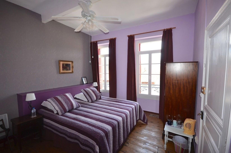 Bedroom 3, Maison Prades, Pyrénées-Orientales