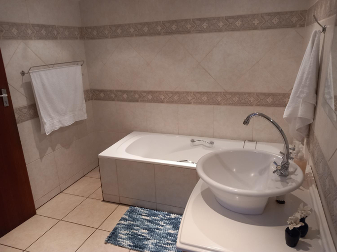 Facilities 3, 19 On Kruger Apartments, Pixley ka Seme