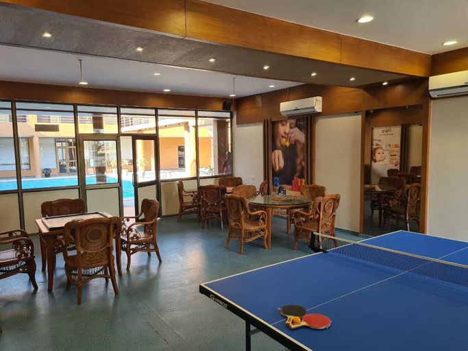 Food & Drinks, Club Azzurro Resort - Nalsarovar, Ahmadabad