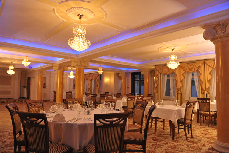Food & Drinks 3, Anin Park Hotel, Warsaw