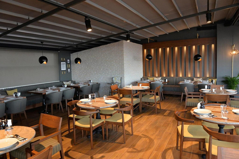 Food & Drinks 5, Baliktasi City Otel, Merkez