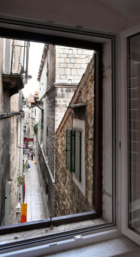Others 3, Royal Luxury Room, Split