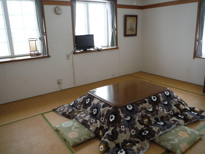 Bedroom 3, Pension Mont Cervin, Myōkō