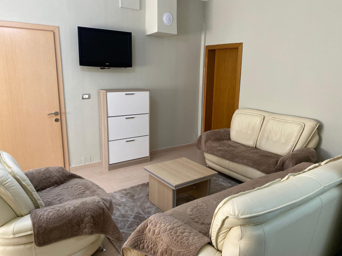 Others 5, Cozy GuestHome Korce, Korçës