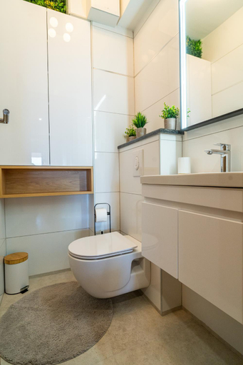 Bathroom 2, Apartment S5 by Belmont Realty, Zadar