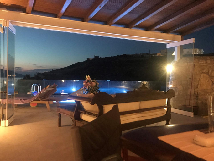 Others 2, Villa Lisante, South Aegean