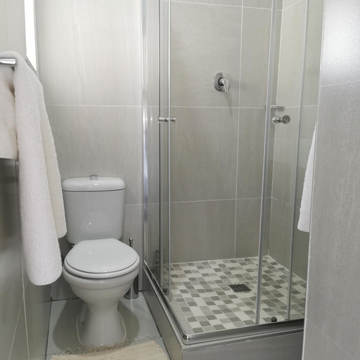 Others 3, Emerald Boutique Guesthouse, Chris Hani