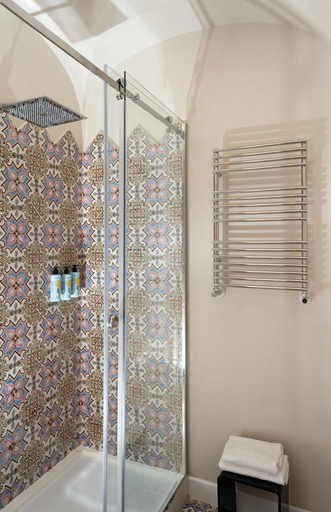Bathroom 4, Furore Grand Hotel, Salerno