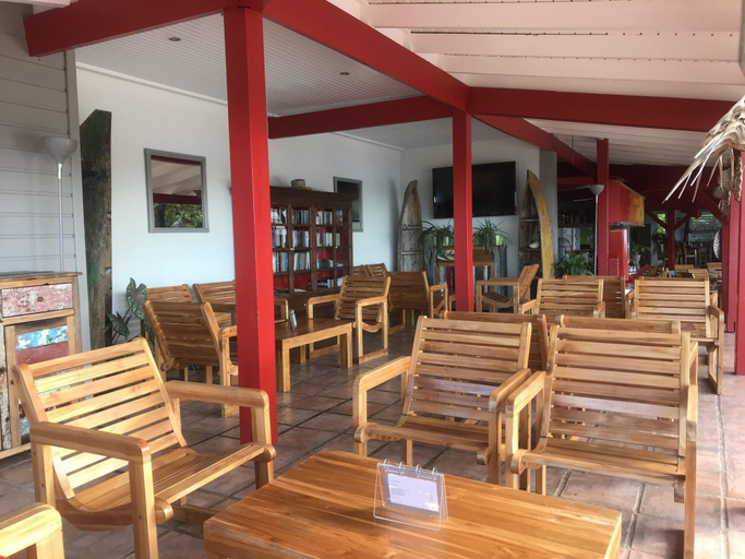 Food & Drinks 4, Le Rayon Vert, Deshaies