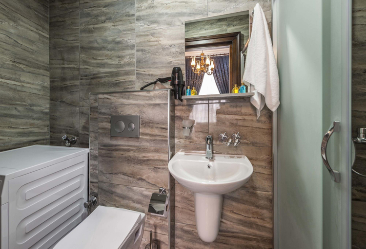 Bathroom 4, Element Garden Hotel, Beyoğlu