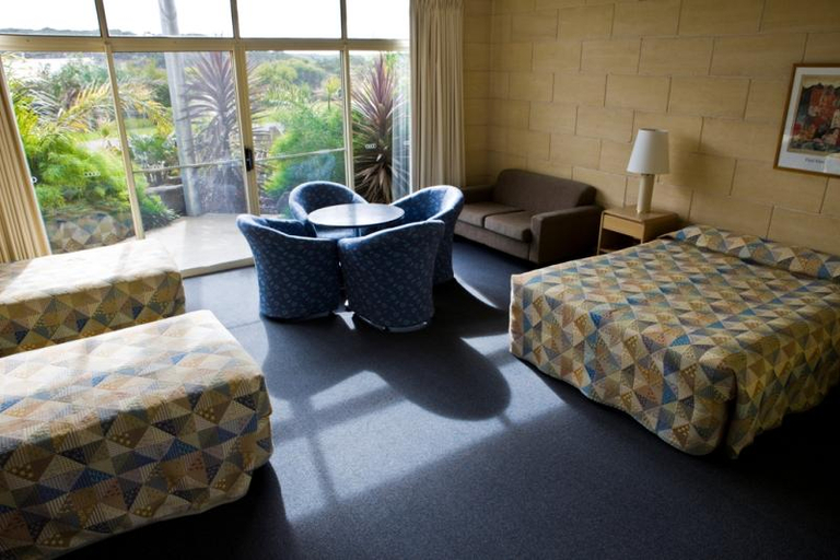 Bedroom 2, Portside Motel, Corangamite - South