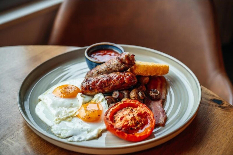 Food & Drinks 3, Crown and Punchbowl, Cambridgeshire