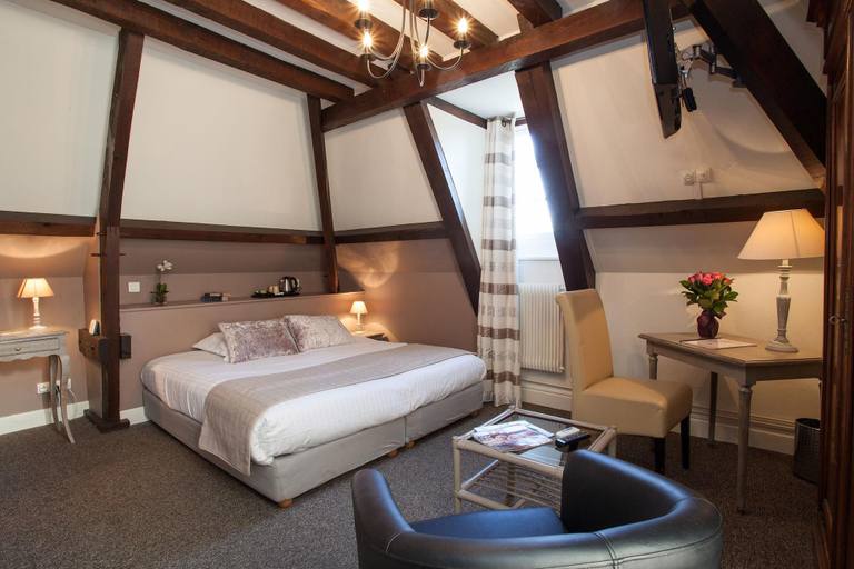 Bedroom 3, Hotel La Hoirie, Dordogne
