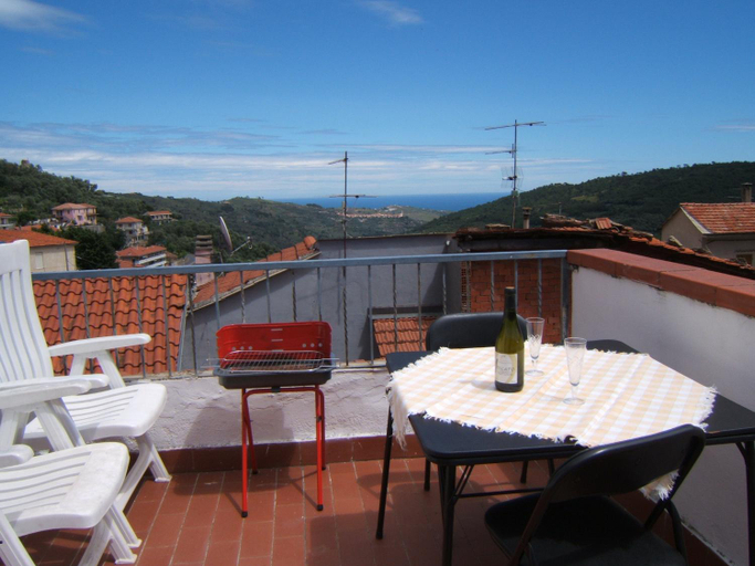 Others 5, agriturismo Ranise Franca, Imperia